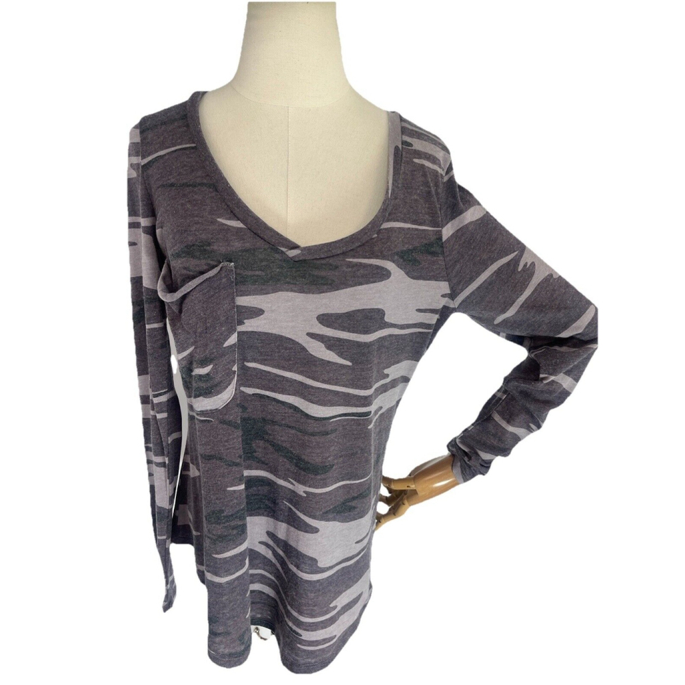 New Z Supply Women's Gray Deep V-Neck Camo Long Sleeve‎ Tee Shirt Size Medium